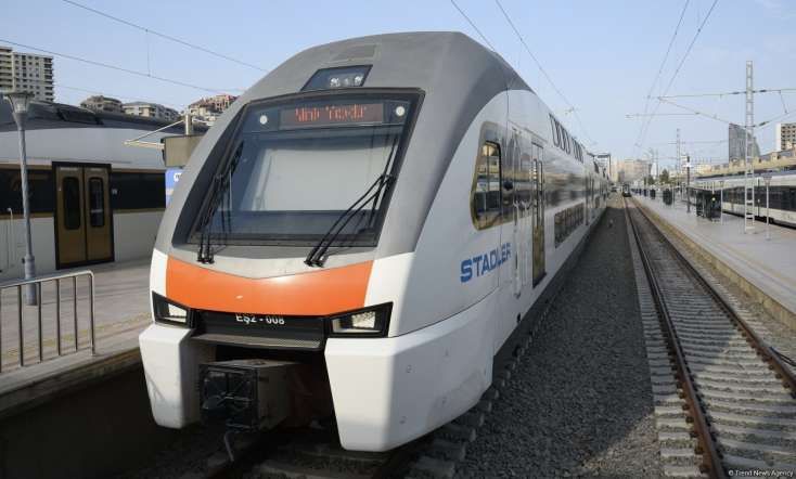 Bu istiqamətlərdə əlavə qatar reysləri təyin edildi