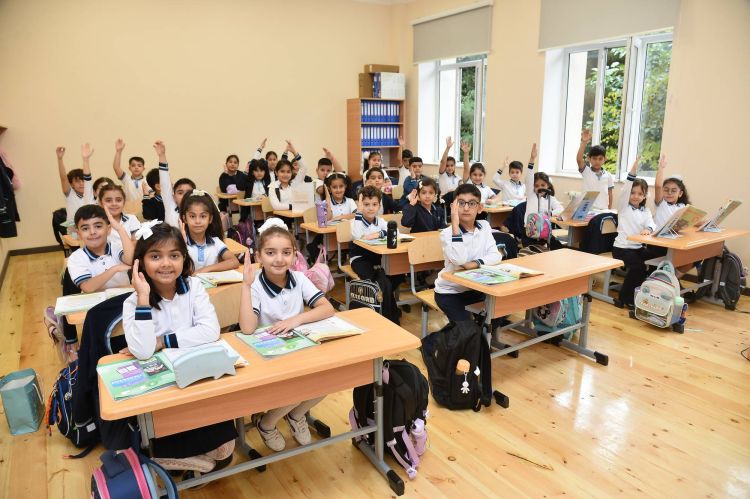 İncəsənət Gimnaziyasının binası əsaslı təmirdən sonra istifadəyə verildi